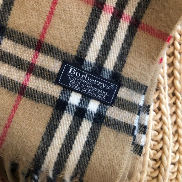 Vintage BURBERRYS of London Nova Check 100% Lambs Wool Scarf - Picture 2 of 5